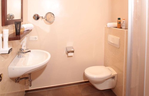 Eggstatt Apartamento | Doppelzimmer 20m² mit Südbalkon, Du/wc