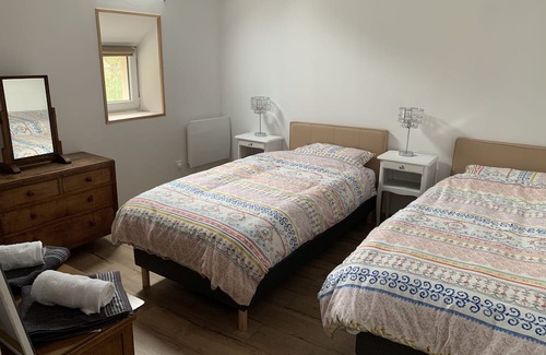 Badecon-le-Pin Casa | The Petite Barn, 5 minutes from Gargilesse, 15 minutes to A20.