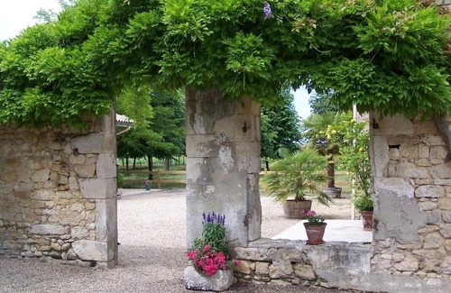 Queyrac Casa | Gite LE Moulin DE Varaillon