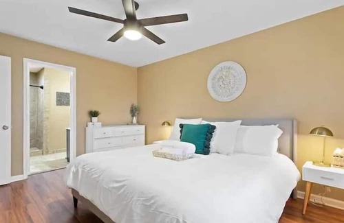 Austin Casa | Austin Menifee house