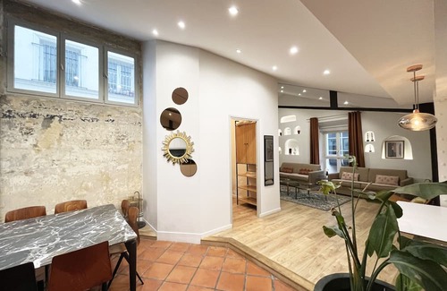 Quartier de la Porte-Saint-Denis Apartamento | Urban Flat 161 - Sublime 4BDR Luxury Flat in Paris