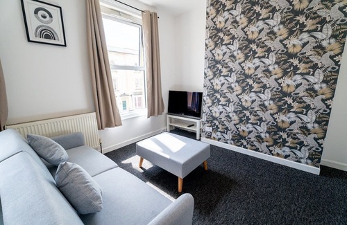 Bristol Apartamento | Cozy Urban - Retreat Modern 1BR - Free Parking