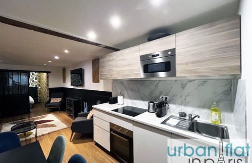 Quartier du Mail Apartamento | Urban Flat 31 - Charming Triplex in Paris