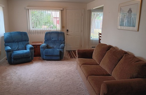 Charlo Casa | The Pheasants Nook