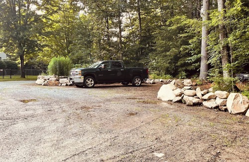 Dunbarton Alquiler De RV | Bear Brook Trail RV Parking site