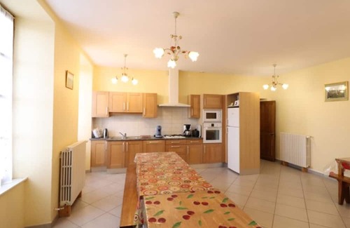 La Trinitat Cabaña | Gite La Trinitat, 4 bedrooms, 12 persons