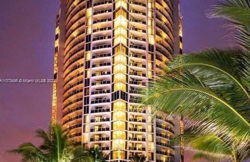 Sunny Isles Beach Apartamento | ★ Amazing Unit in an Exclusive Luxury Beach Resort