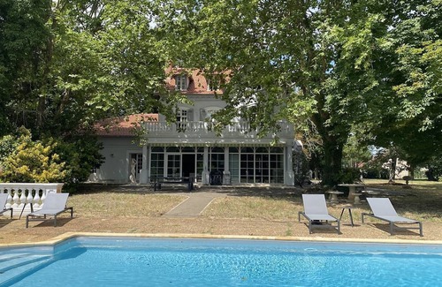Saint-Julien-en-Born Casa | Maison de Prestige Avec Piscine à Quelques Minutes de L'océan