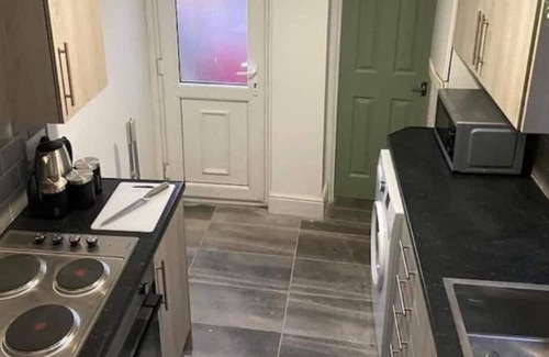 Gateshead Apartamento | 3 bdrm flat 5 beds, free parking