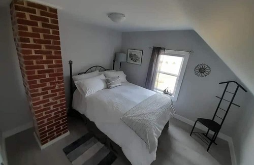 Cap Le Moine Casa | Renovated home with beautiful views of the sunset / dog friendly
