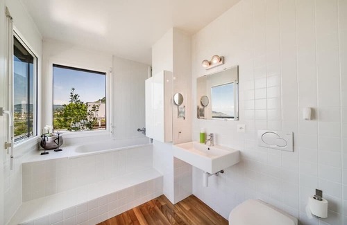 Montreux Villa | Panoramic 3BD Dream Family Villa in Montreux by GuestLee