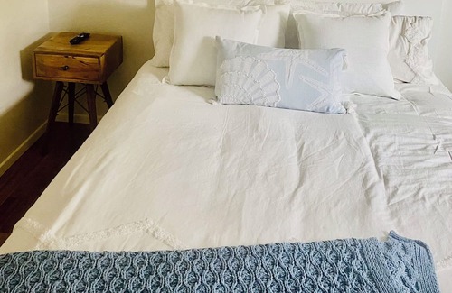 Ventura Casa | Cozy Casita invites you and your family or friends
