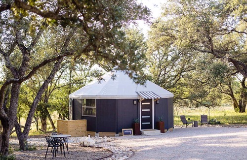 Fredericksburg Casa | Luxury Stay by Wineries | Stargazing & Nature