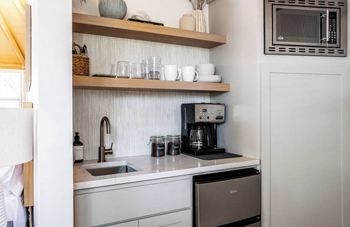 Fredericksburg Casa | Luxury Stay by Wineries | Stargazing & Nature