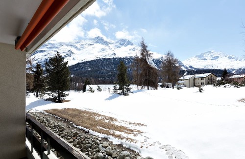 Champfer Apartamento | Cozy studio in Champfèr / St.Moritz (B4)