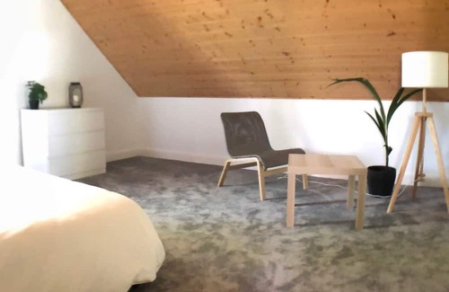 Pougny Apartamento | Les Écureuils, Charmant appartement avec balcon - Vue sur parc et ruisseau