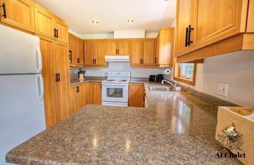Petite-Riviere-Saint-Francois Chalet De Esquí | Le Chinook Chalet - Confort et Spa