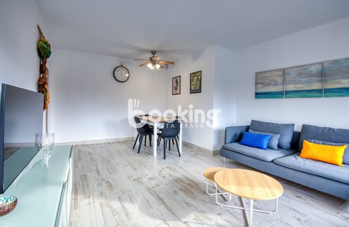 Platja d'Aro Apartamento | APARTMENT FOR 4 PEOPLE WITH POOL AND TERRACE NEAR THE BEACH AND SHOPPING AREA