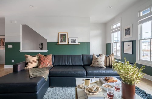 Buena Vista Casa | Faith by AvantStay | Stylish 4BR Condo in Heart of Nashville