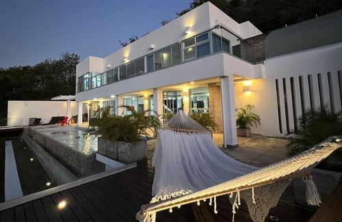 Pacific Marlin Casa | Beutiful ocean view of Nacascolo Bay and Mountain view