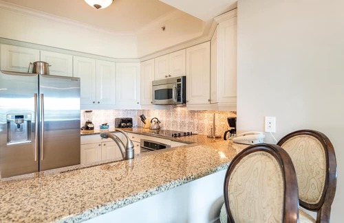 Reunion Condominio | Modern Condo with Golf Views at Reunion