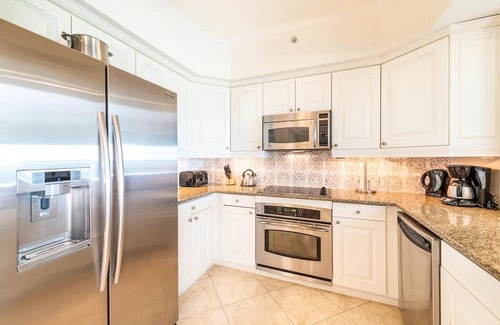 Reunion Condominio | Modern Condo with Golf Views at Reunion