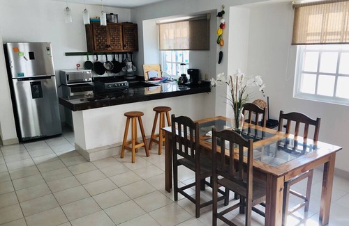 Colonia Centro Apartamento | Apartment half a block from the sea