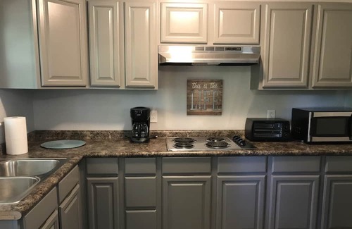 Zwolle Cabaña | Cozy Cottage on Toledo Bend!