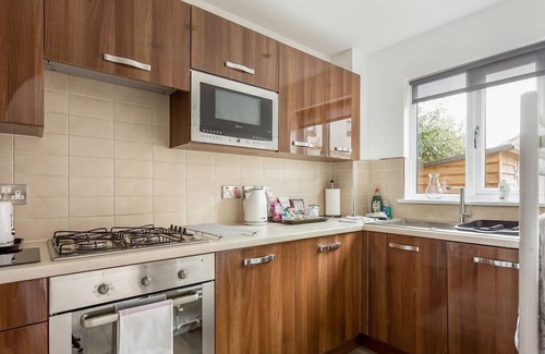 Poole Apartamento | The Retreat - a house that sleeps 3 guests in 2 bedrooms