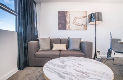 Chatswood CBD Apartamento | Modern Hotel Apartment Train Station Access! 1Bed1Bath at Chatswood