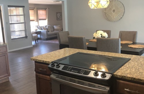 Oakland Hills Casa | Designer Home on Fresh Water Canal20x32 Heated Pool*Close to Manasota Key Beach