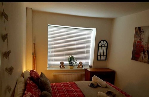 Aberystwyth Apartamento | LUXURY DOUBLE ROOM WITH ENSUITE IN THE HEART OF ABERYSTWYTH
