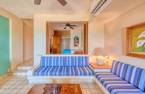 Emiliano Zapata Condominio | Incredible Casa de Carole