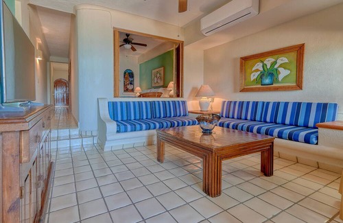 Emiliano Zapata Condominio | Incredible Casa de Carole
