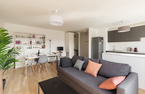 Yves Farge - Le Fleuve Apartamento | DIFY Bollier - Quartier Gerland
