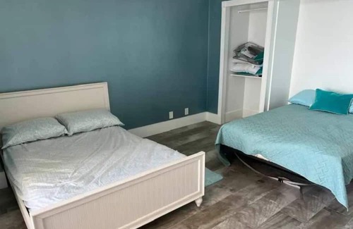 Seabreeze Park Condominio | Beautiful Ocean Front Condo !!! 😍🏝