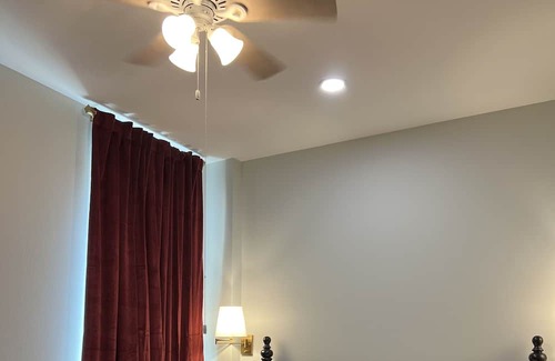 Buffalo Apartamento | 4 Luxury Suites in a beautifully restored historic building in Buffalo, Texas.