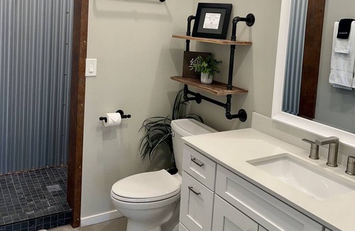 Fairbanks Casa | Newer, modern townhome on the river. Prime location, close to everything!