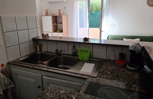 Biguglia Apartamento | apartment near train stop and water park