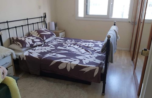 Gibraltar Apartamento | NEW - OceanVillage Apartment -Privet pool and Rock of Gibraltar views