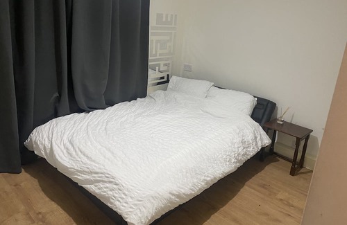Abbey Wood Apartamento | Beautiful ground floor flat with conservatory
