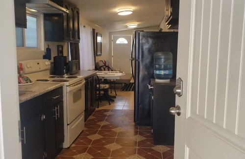 Nueva Ensenada Casa | Pura Vida Casita Retreat: Temp-control heat+more modern conveniences for comfort