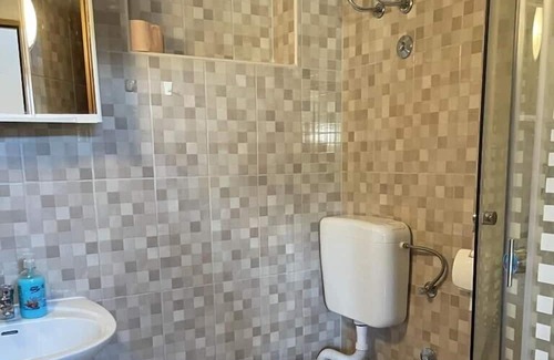 Milcetici Apartamento | Apartment Pape Studio no. 1 *** with terrace