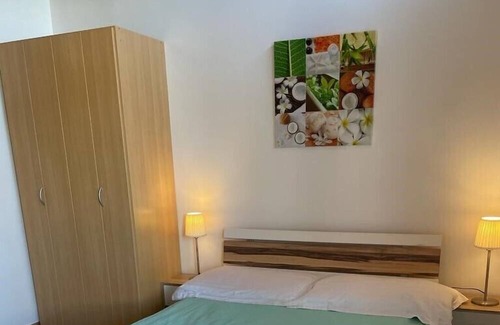 Milcetici Apartamento | Apartment Pape Studio no. 1 *** with terrace