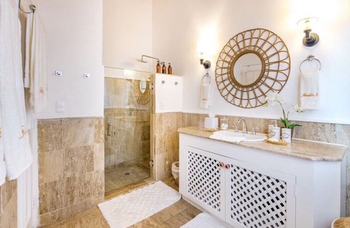 Casa de Campo Apartamento | Casa de Campo Luxury 1BDM Apt ⛳️ near Restaurant Shops La Marina