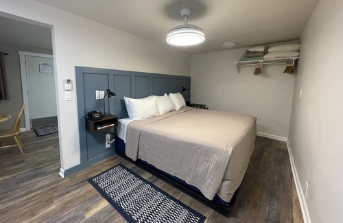 Salida Casa | Downtown Salida King Efficiency