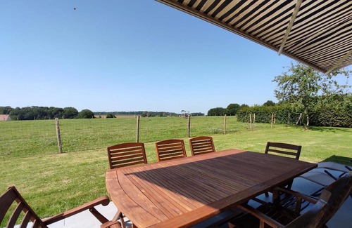 Ernemont-Boutavent Cabaña | Gite Ernemont-Boutavent, 4 bedrooms, 7 persons