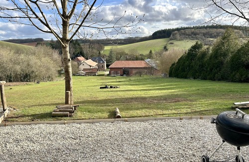 Villemoiron-en-Othe Apartamento | Le domaine du Lavoir - Studio PISA sleeps 5-jacuzzi from April to October