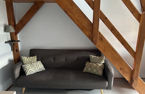 Villemoiron-en-Othe Casa | Le domaine du Lavoir - Studio MINOUCHE sleeps 4. jacuzzi from April to October
