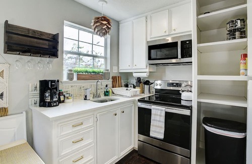 Houston Heights Casa | The Modern Farmhouse Escape in Historic Houston Heights